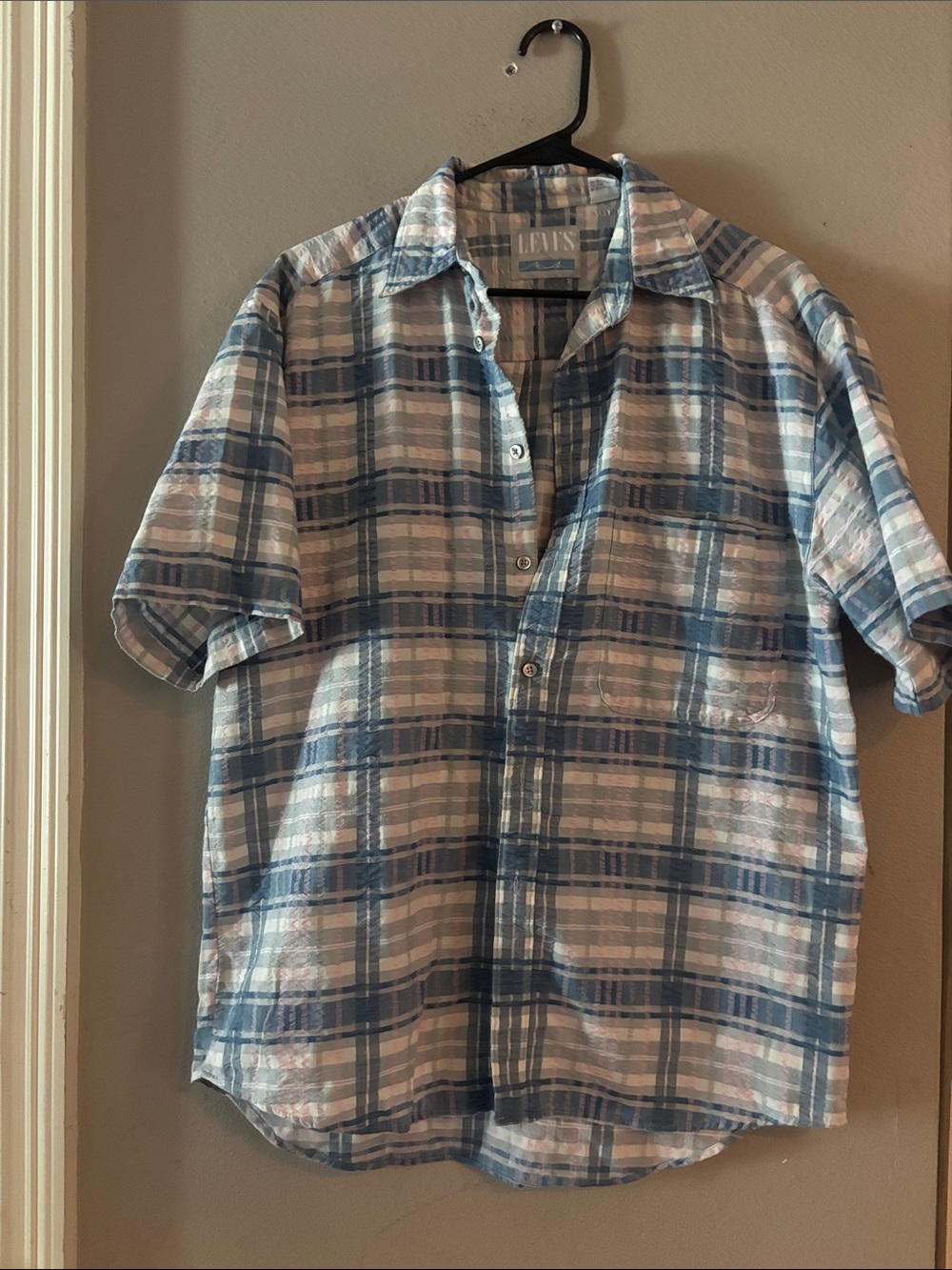 Vintage Levi's Blue and White Plaid Short-Sleeve Button-Down Shirt